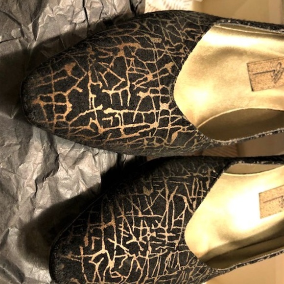 2" Amalfi Heels - Picture 6 of 7